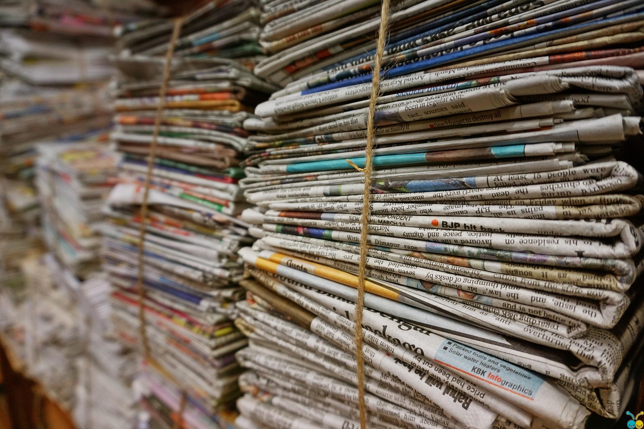 bundle jute rope newspaper 1853667