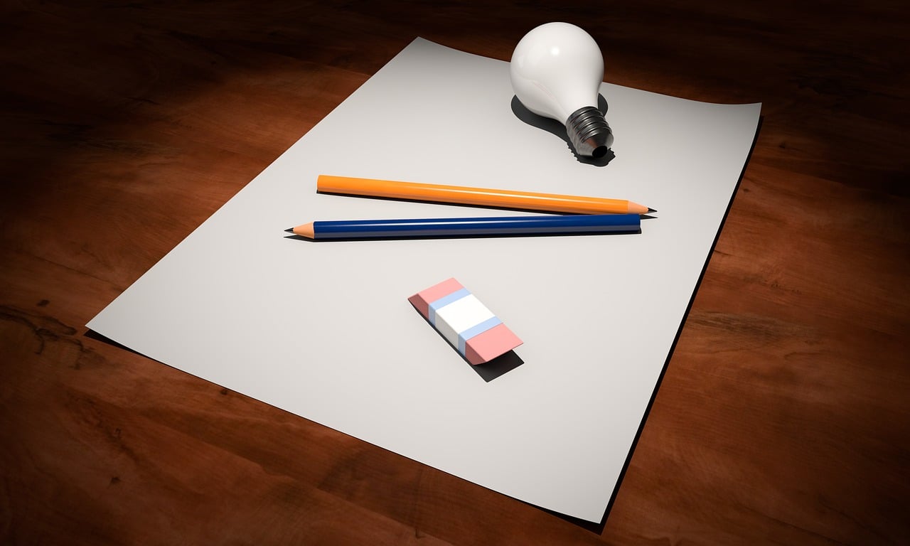 idea empty paper pen light bulb 1876659